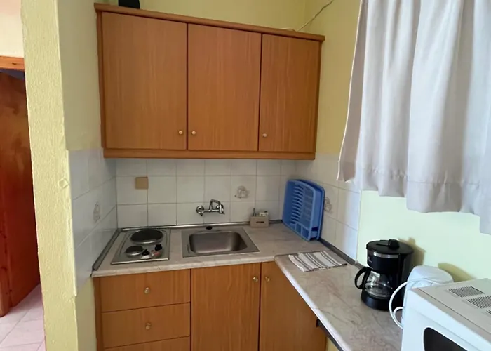 9 Muses Apartamento Chrani